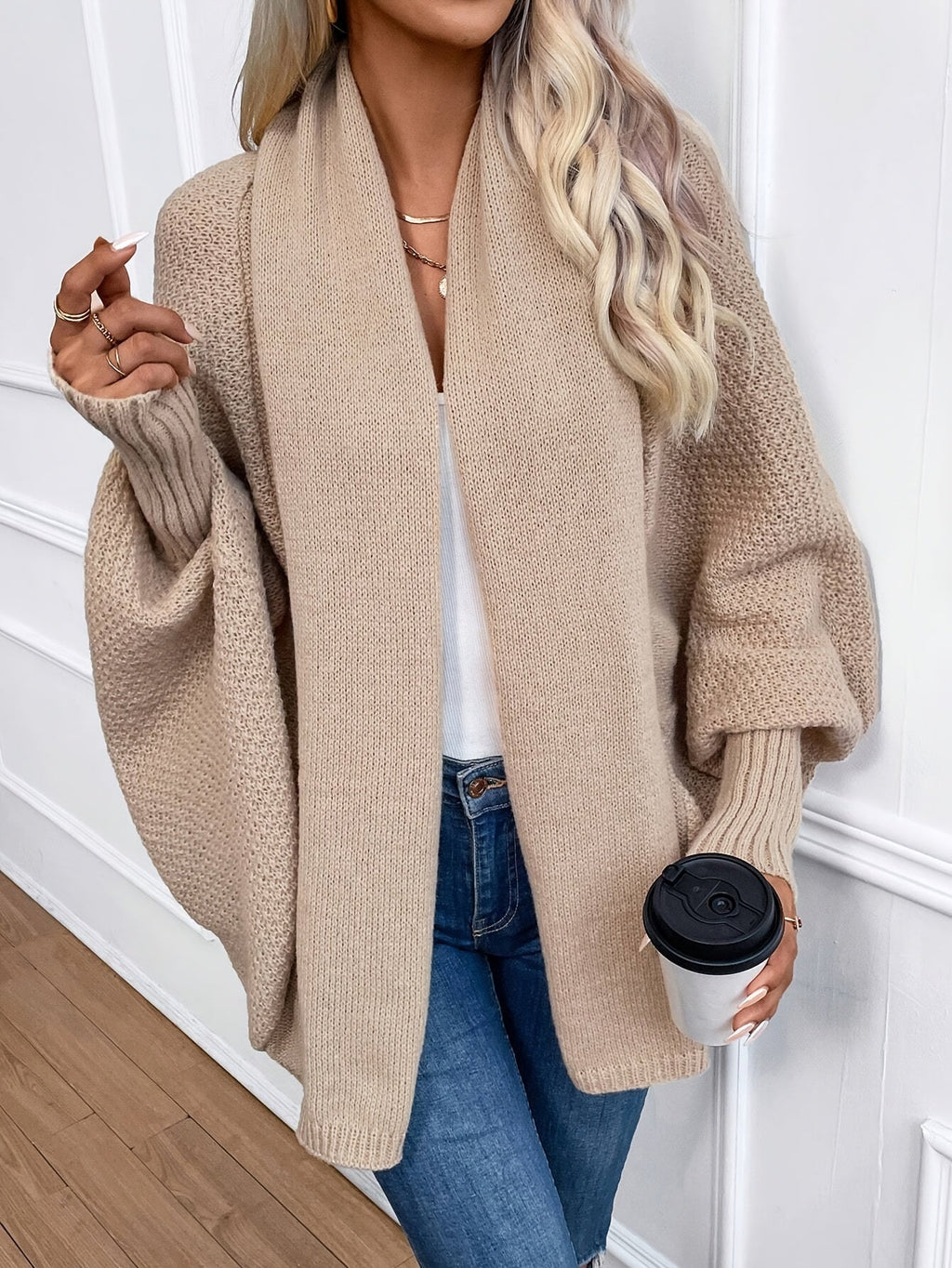 Elegant women's long-sleeved cashmere cardigan - perfect for winter