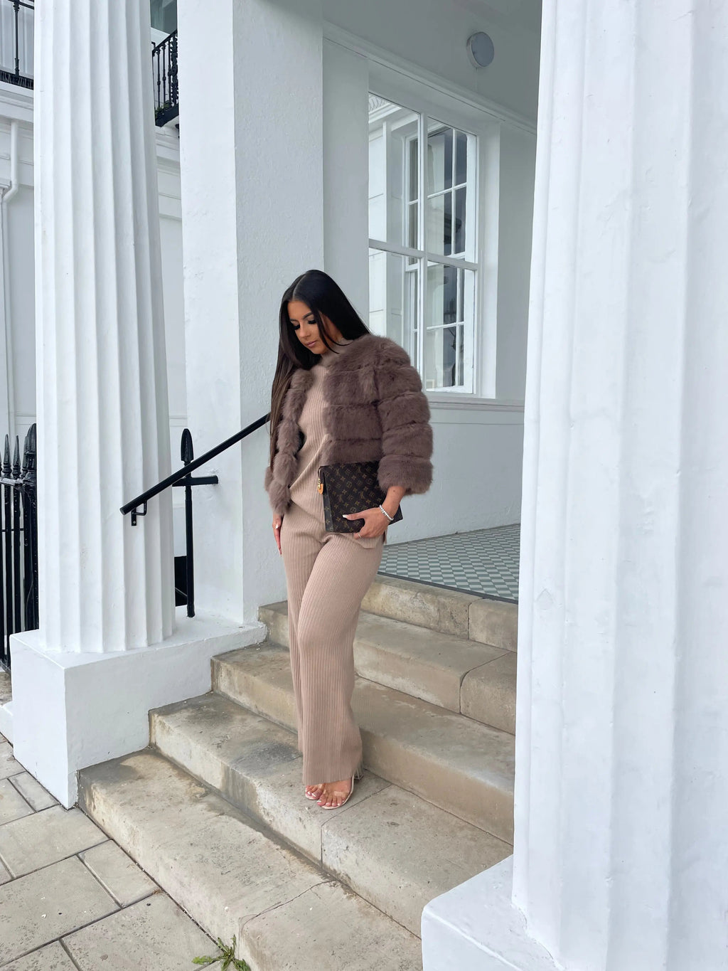 Aurie | Women’s Luxurious Faux Fur Coat