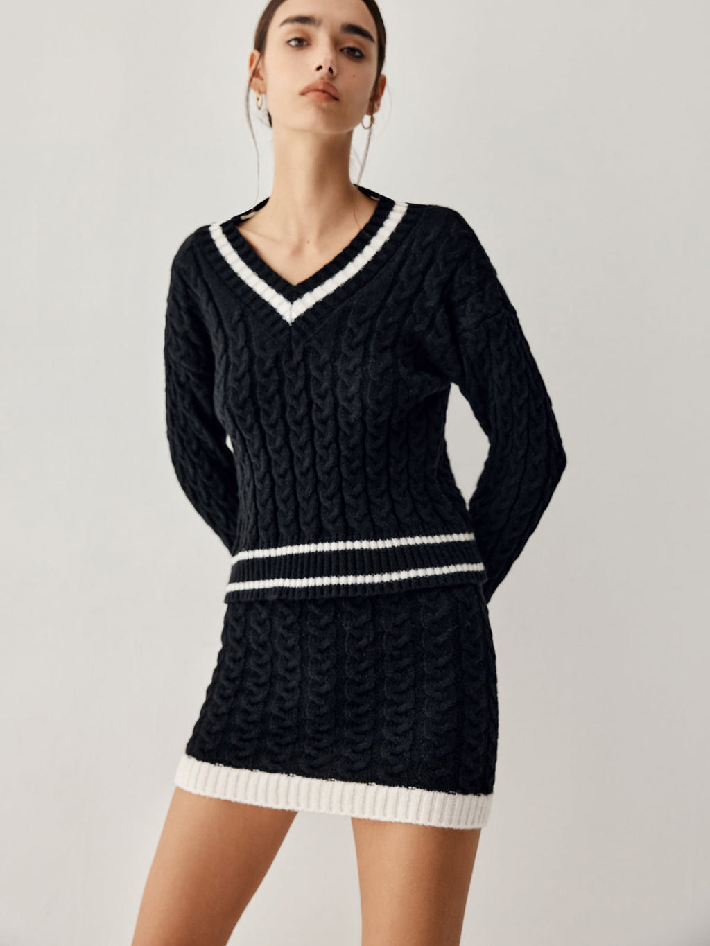 Cable Knit V-Neck Sweater for Women