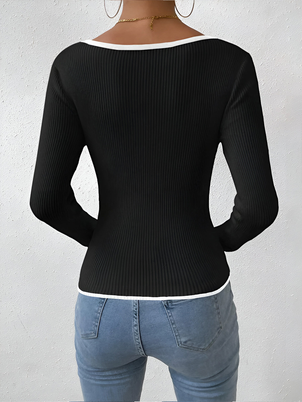 Knitted Contrast Trim Sweater – Women’s Long Sleeve Regular Fit Pullover