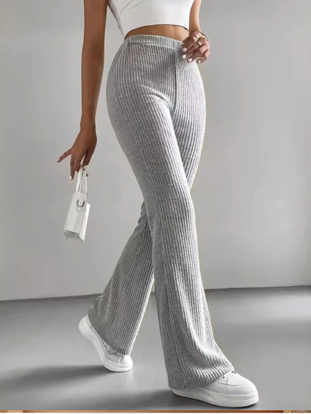 Flare Pants for Women – Slim Fit Ribbed Trousers with Elastic Waist for Everyday and Smart Wear