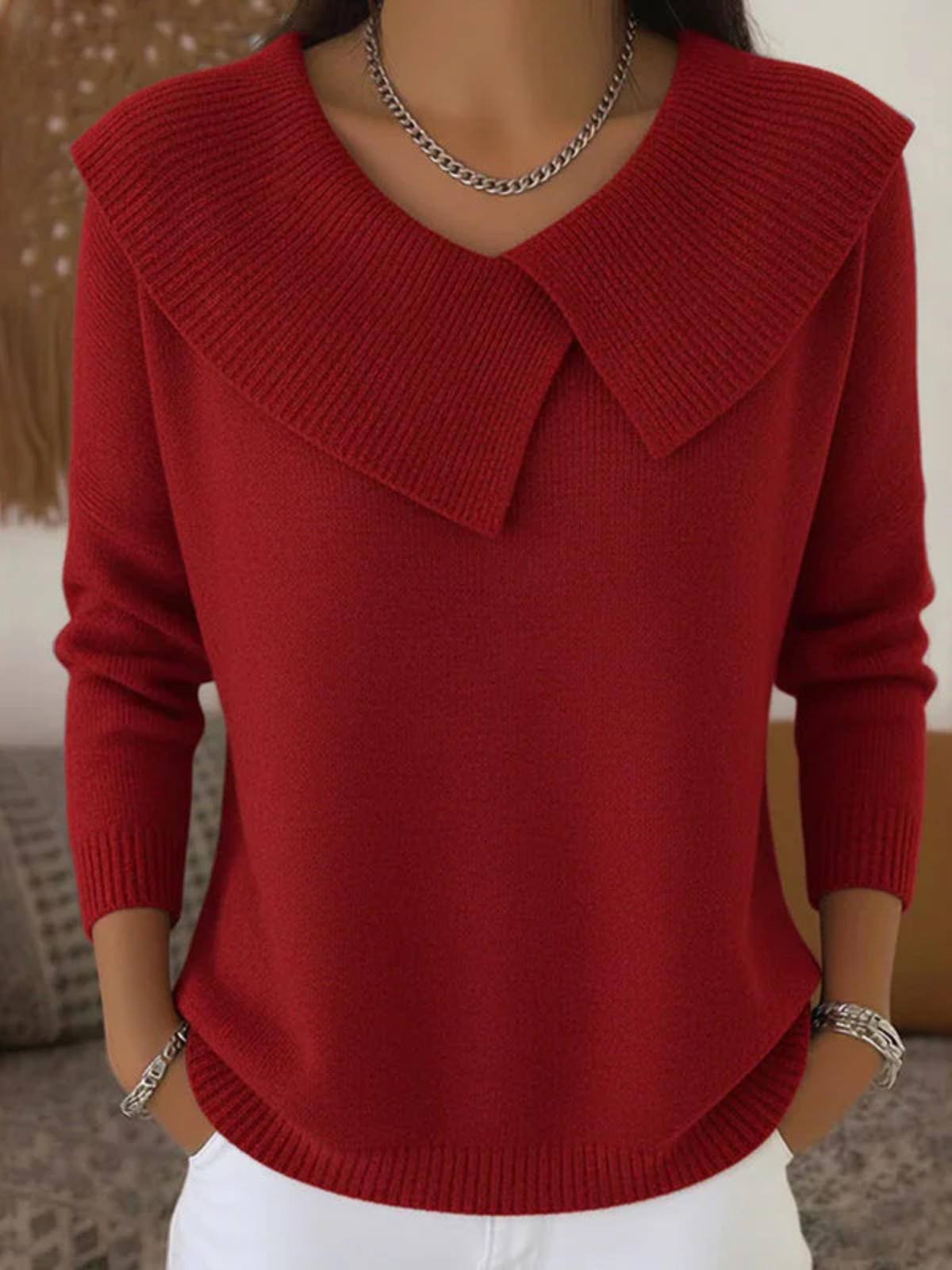 V-Neck Knit Sweater for Women – Regular Fit Long Sleeve Jumper with Folded Collar for Everyday Wear