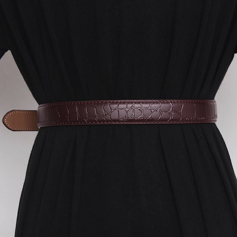 Luxury Croc-Texture Leather Belt with Gold Bamboo Buckle