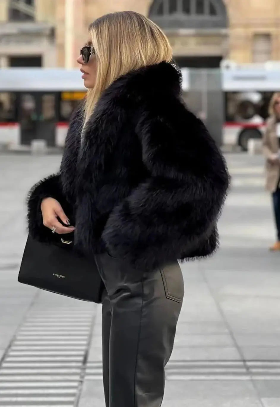 Ela | Women’s Faux Fur Coat