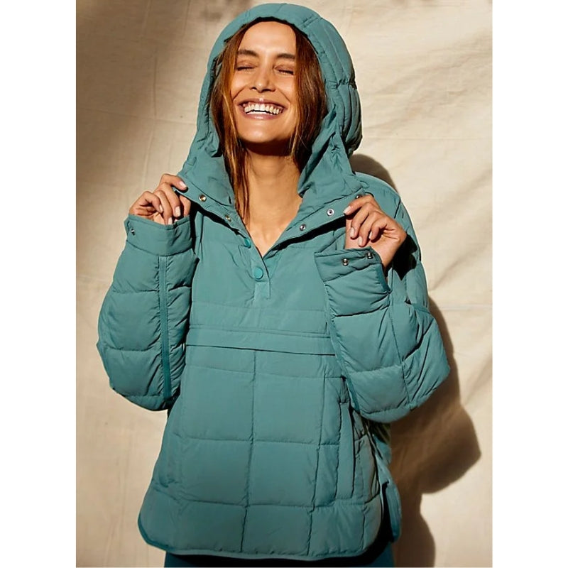 Lightweight Pullover Puffer Jacket for Women – Hooded, Water-Resistant Insulated Layer for Everyday Wear