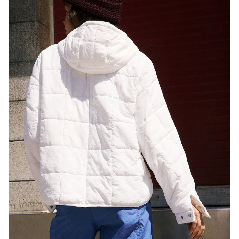 Lightweight Pullover Puffer Jacket for Women – Hooded, Water-Resistant Insulated Layer for Everyday Wear