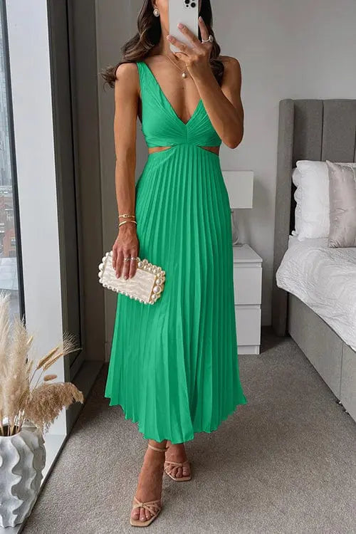 Kesley | Women’s Pleated Dress – Feminine Elegance for Special Occasions