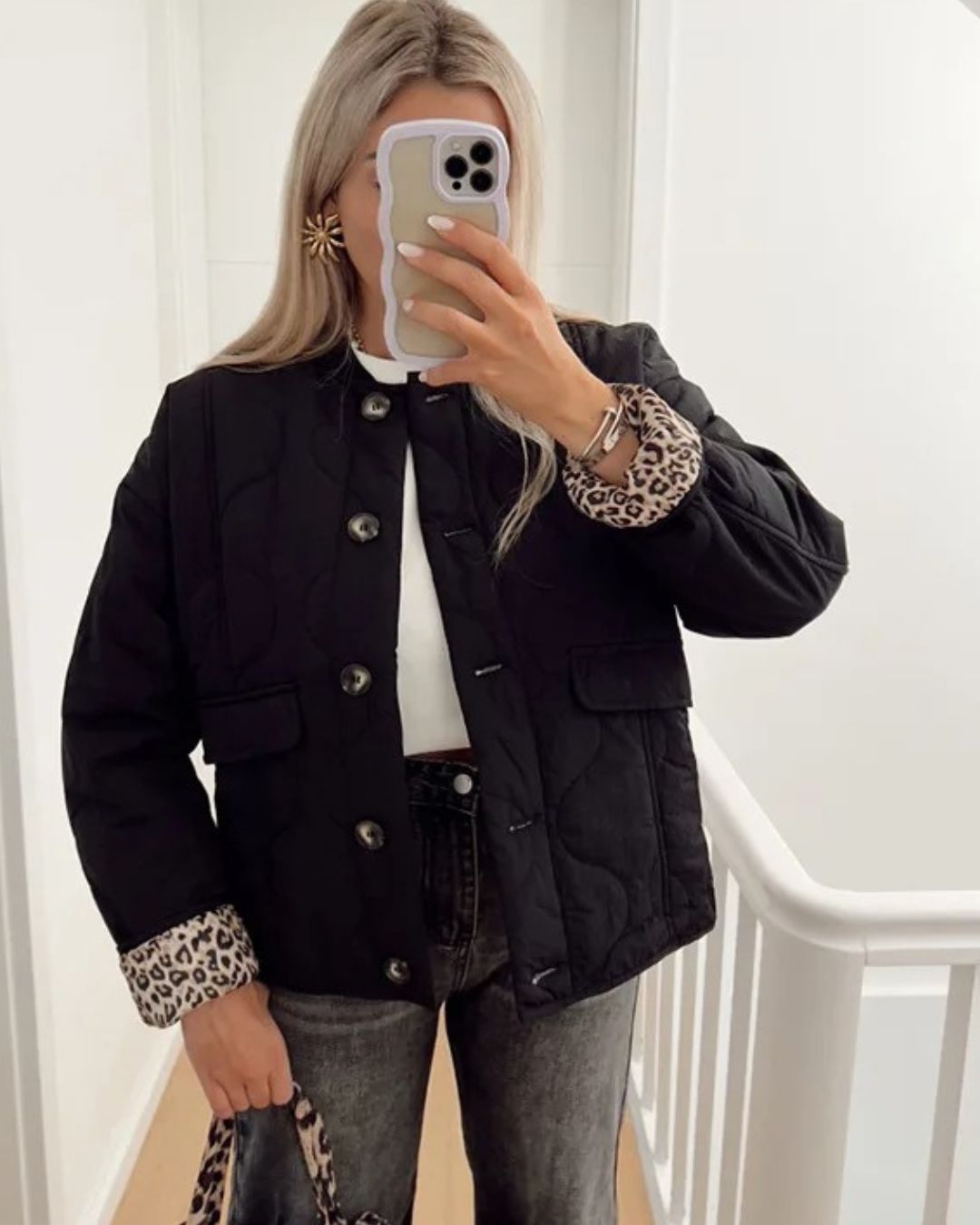 Women’s Jacket with Leopard Lining – Modern Fit Coat for Everyday and Smart Wear