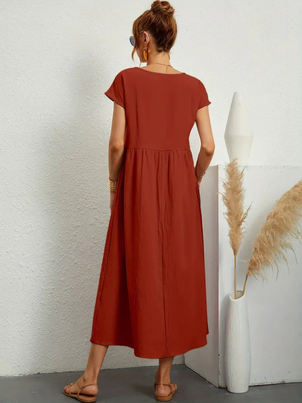 Clara - Casual Midi Dress