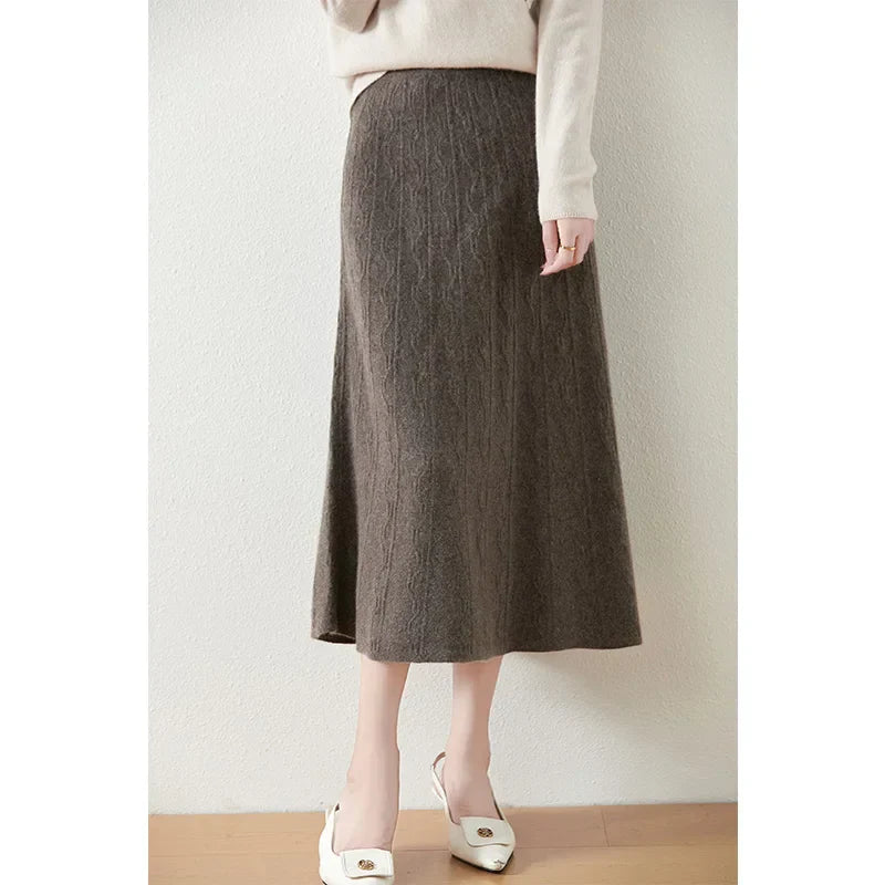 Merino Wool A-Line Midi Skirt – Soft, Warm & Elegant Knit Design