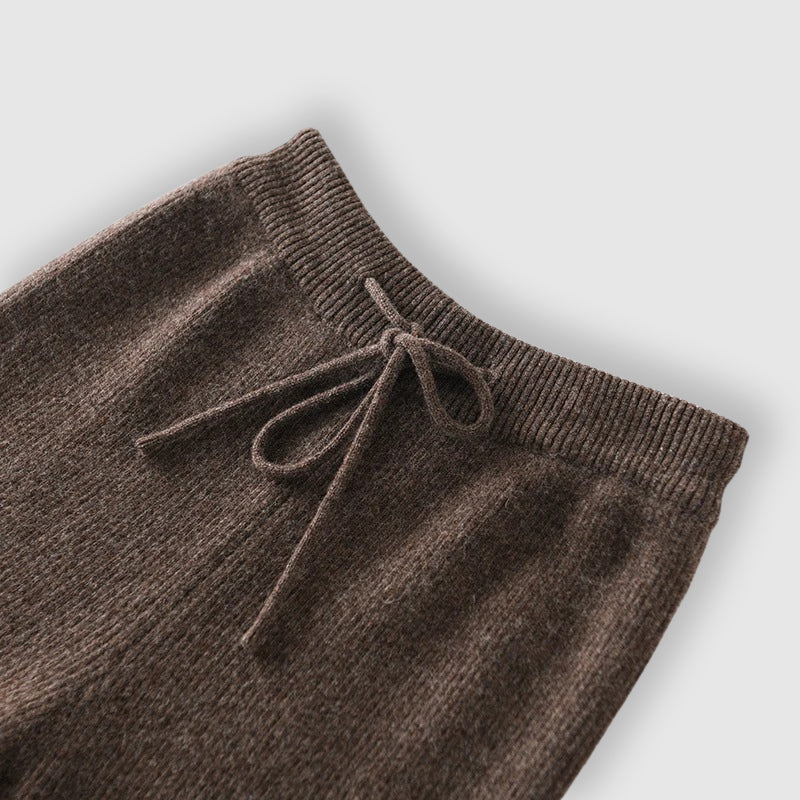 Luxury Wide-Leg Cashmere Knit Pants – Soft, Elegant & Effortlessly Chic