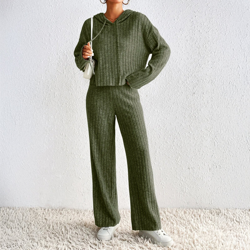 Women's Loungewear Set – Soft Ribbed Knit Cropped Hoodie and High-Waisted Pants Pajama Set for Ultimate Comfort