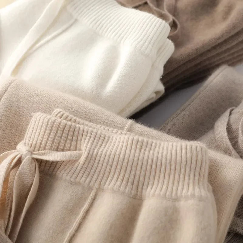 Cashmere-Look Knit Pants – Soft Wide-Leg Lounge Trousers in Taupe