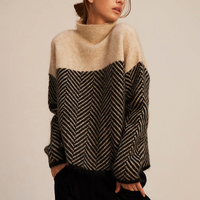 Gia - Luxurious turtleneck sweater
