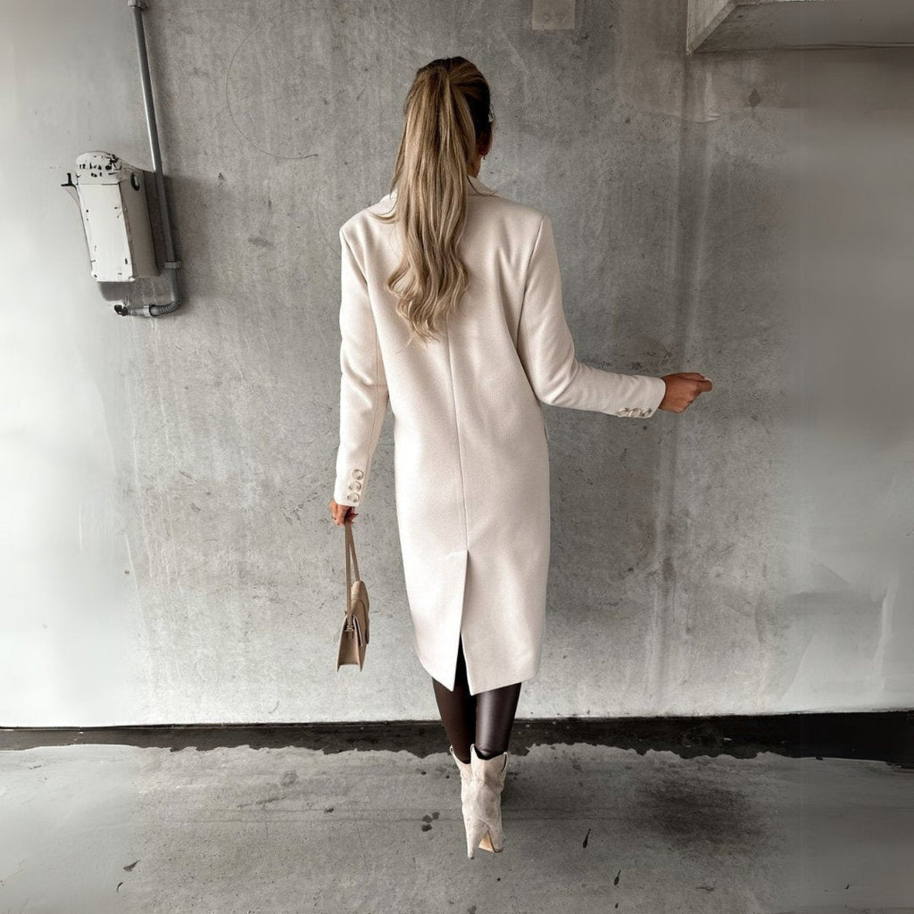 Double-Breasted Long Coat – Elegant Winter Warmth & Timeless Design