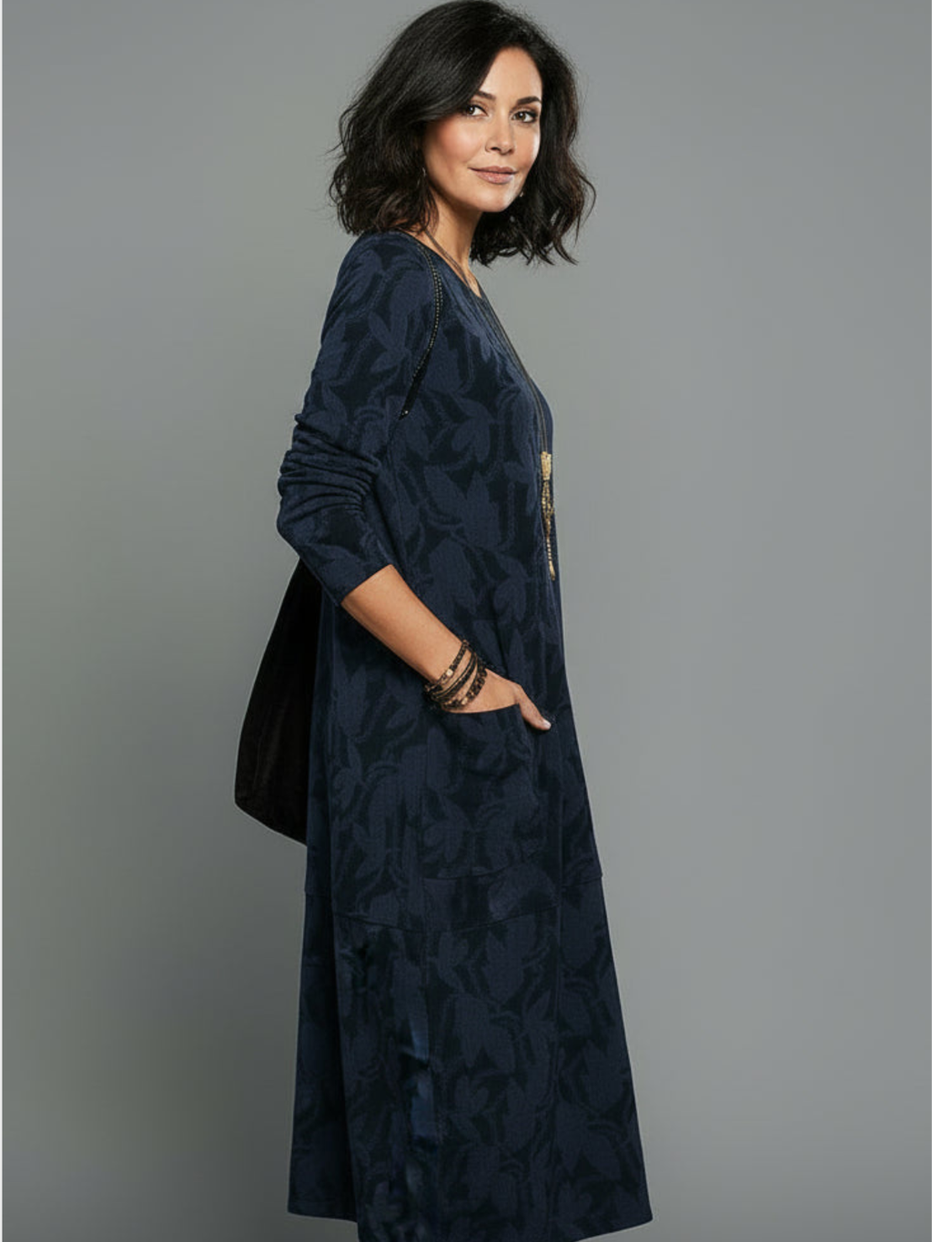 Women’s Casual Midi Dress – Relaxed Fit Textured Dress with Side Pockets