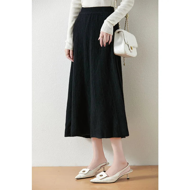 Women's Knit A-Line Midi Skirt