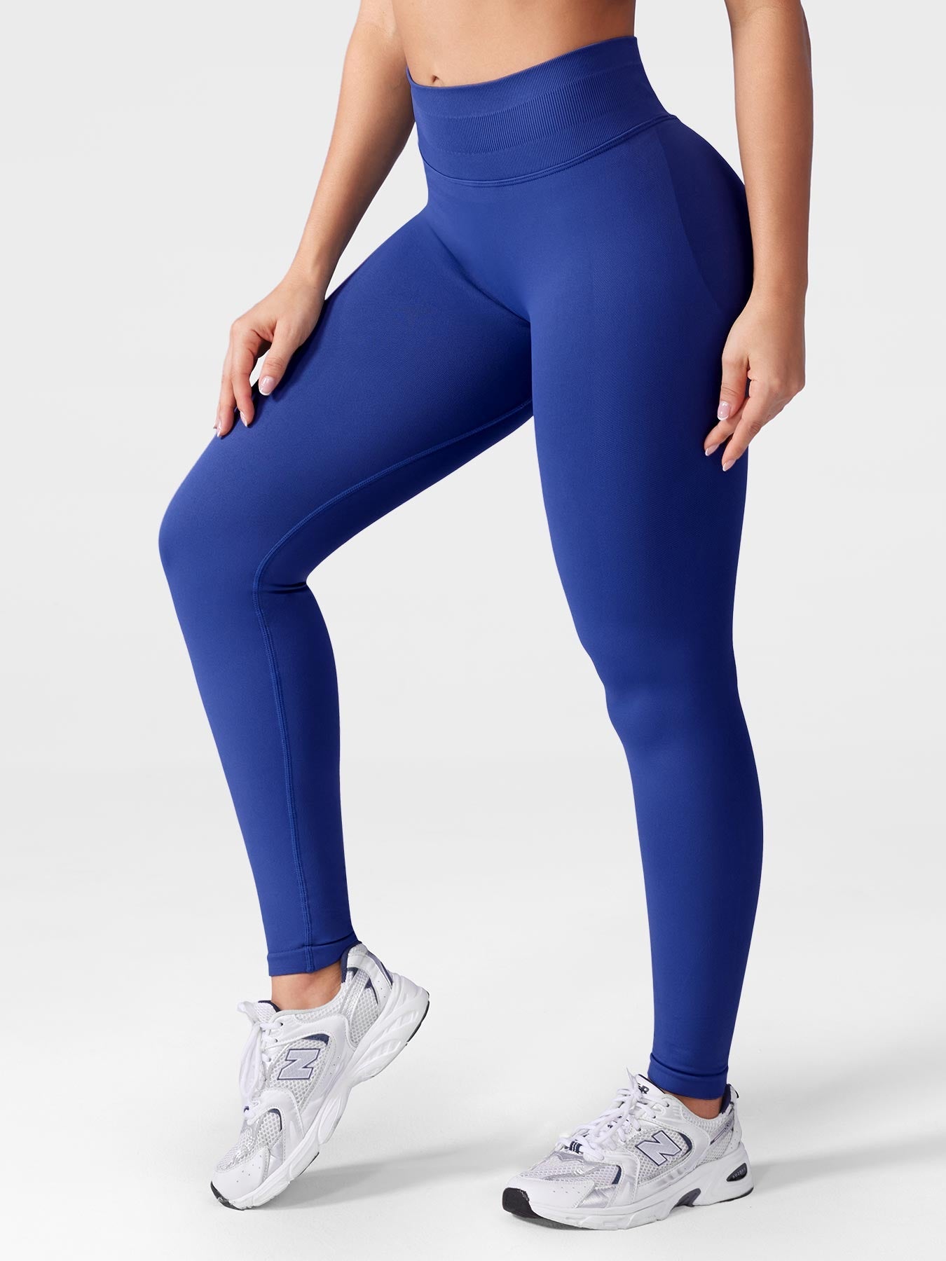 Seamless Sculpting Leggings – High-Intensity Fit with Moisture-Wicking Fabric