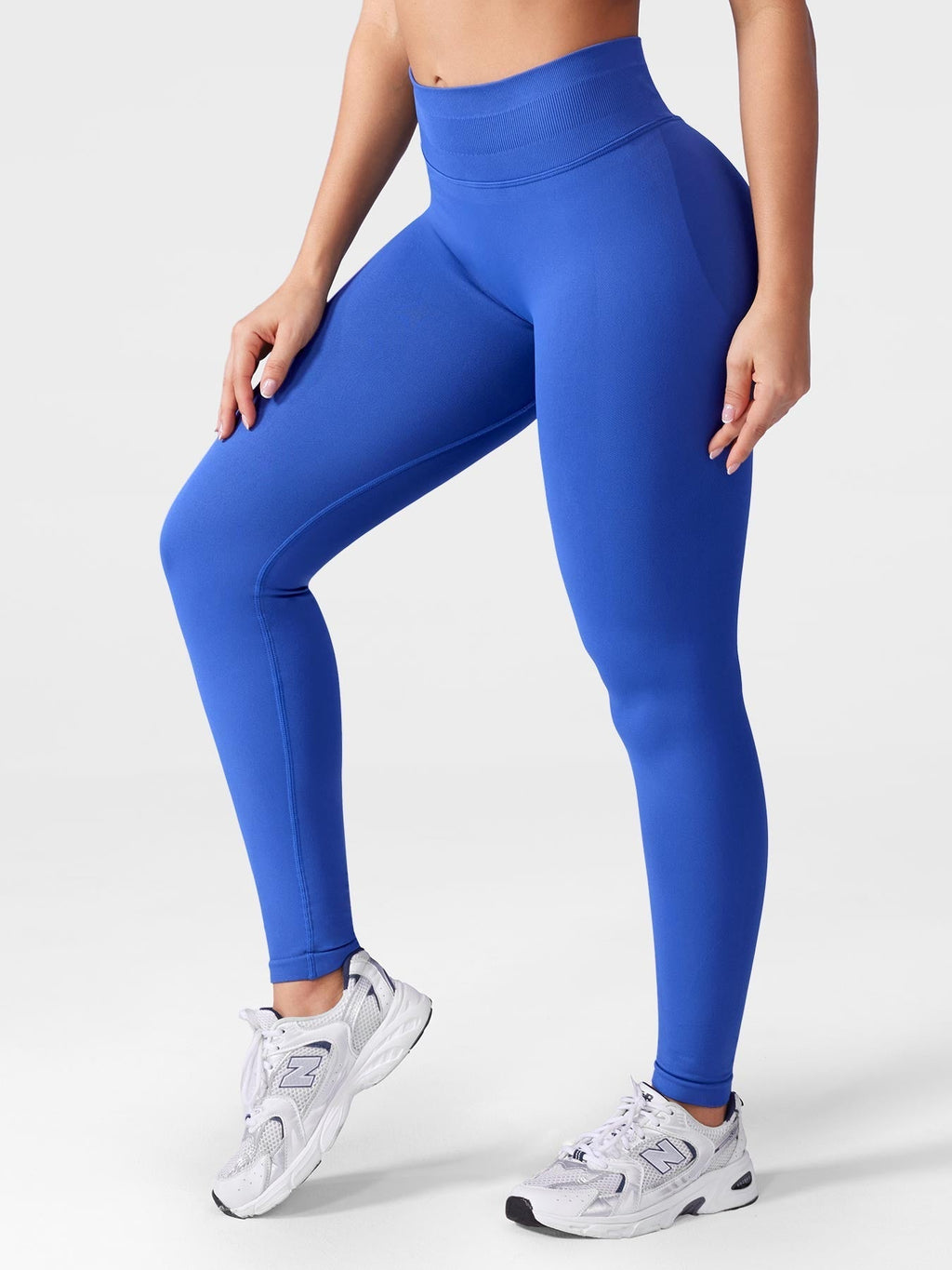 Seamless Sculpting Leggings – High-Intensity Fit with Moisture-Wicking Fabric
