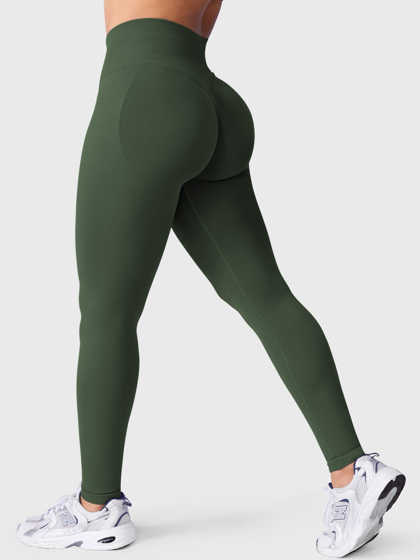 Seamless Sculpting Leggings – High-Intensity Fit with Moisture-Wicking Fabric