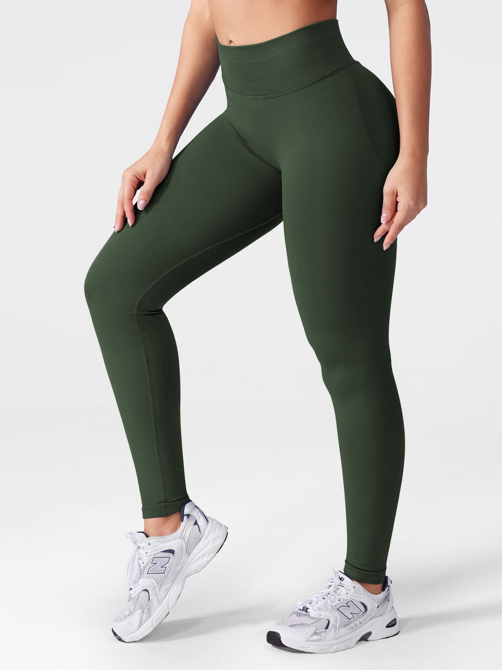 Seamless Sculpting Leggings – High-Intensity Fit with Moisture-Wicking Fabric