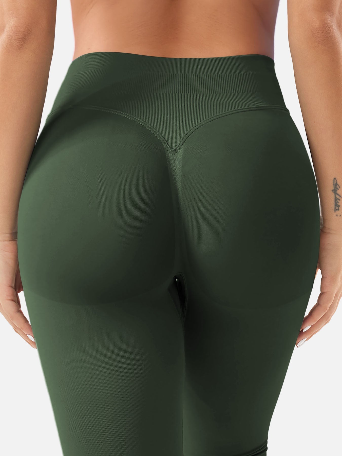 Seamless Sculpting Leggings – High-Intensity Fit with Moisture-Wicking Fabric